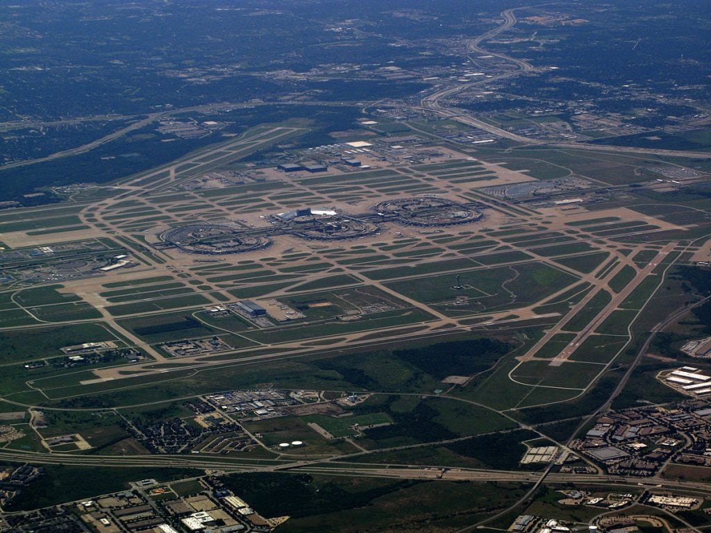 Largest Airports in USA (by Passenger Traffic and Area) - Largest.org