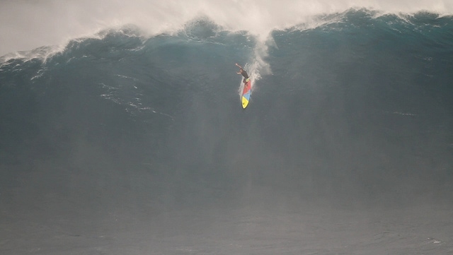 70-Foot Wave