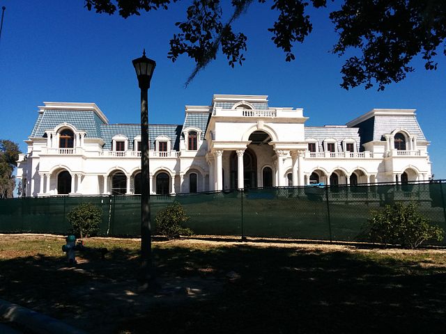 Botanical Manor House Bloxburg