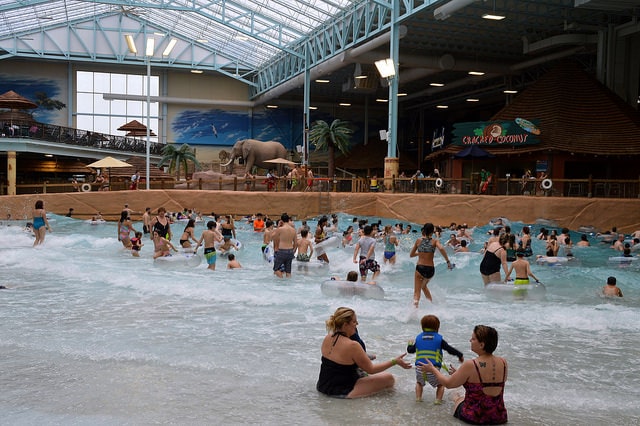 Poconos’ Kalahari Resorts